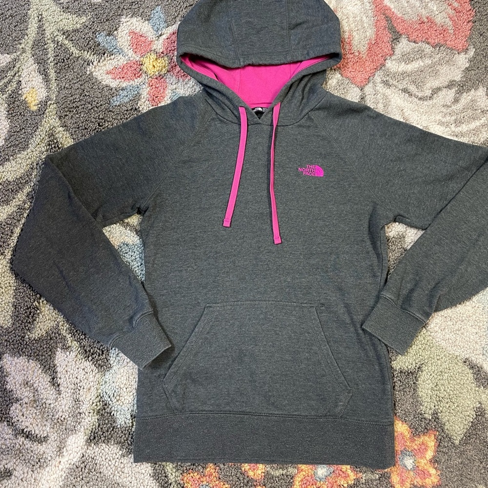 Women’s North Face Small Hoodie